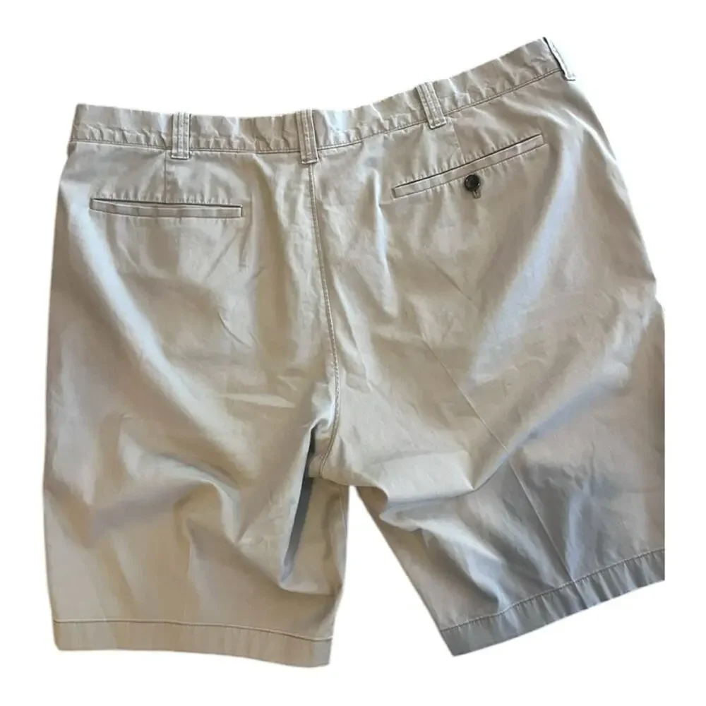 J Crew Stretch Preppy Casual Classic Mens Shorts Lot of 2 Size 38 Gray Tan